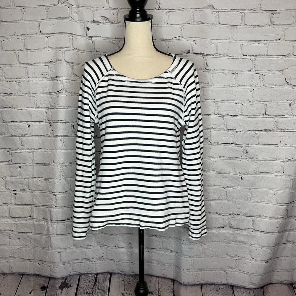 Tommy Bahama Blue White Striped Popover Sweatshirt Round Neckline Medium